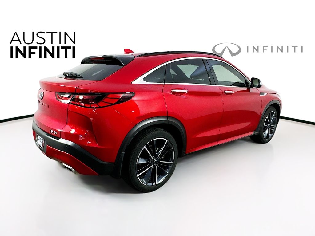 2023 Infiniti QX55 Essential photo 7