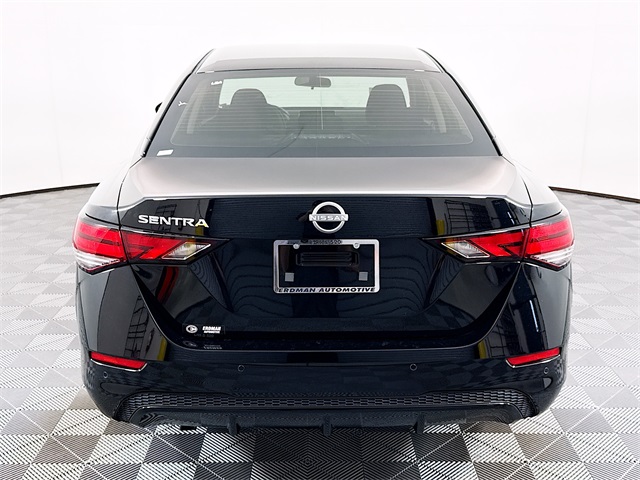 2025 Nissan Sentra S photo 18