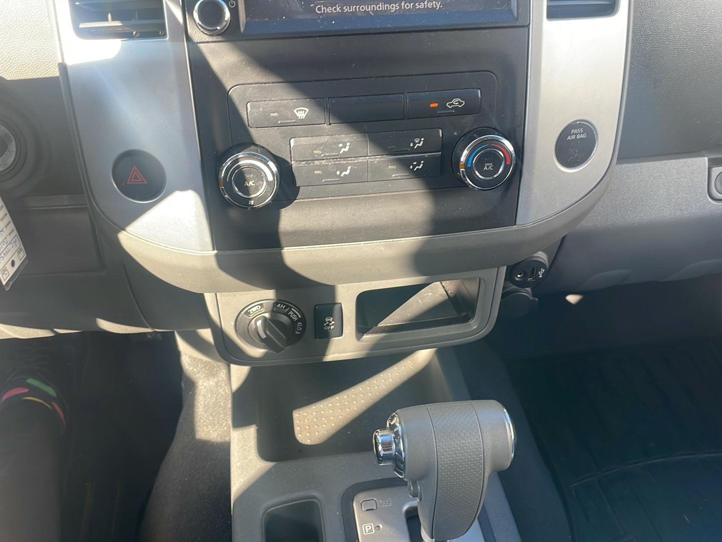 2019 Nissan Frontier SV photo 9