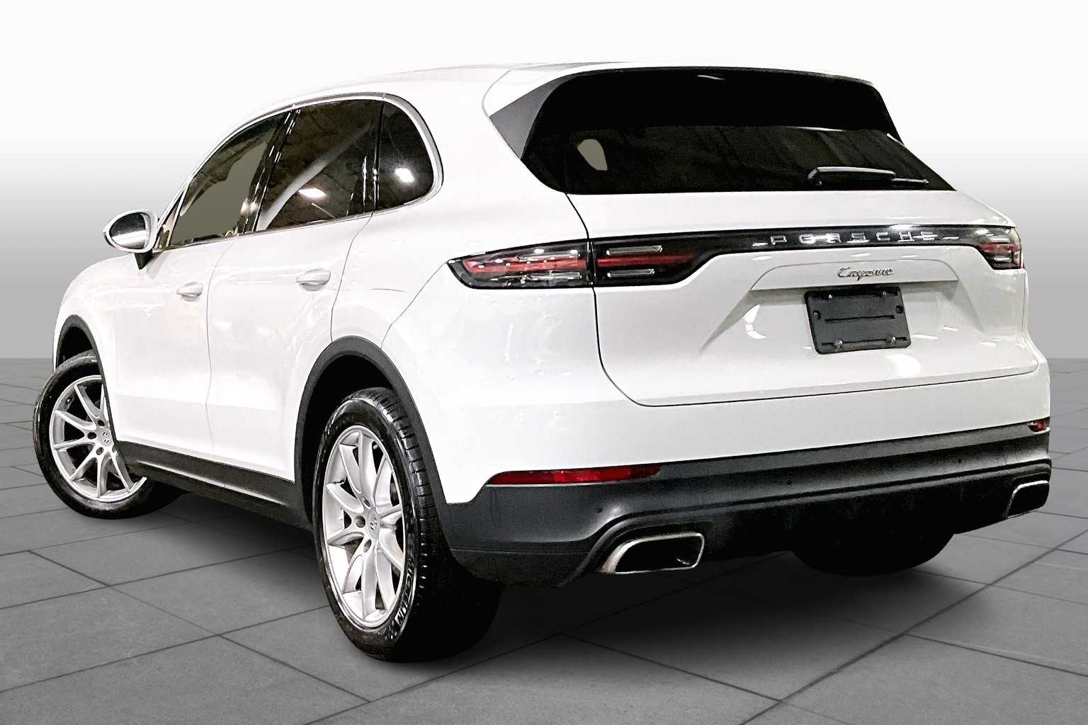 2020 Porsche Cayenne photo 9