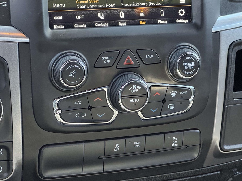 2022 Ram 1500 Classic Warlock photo 19