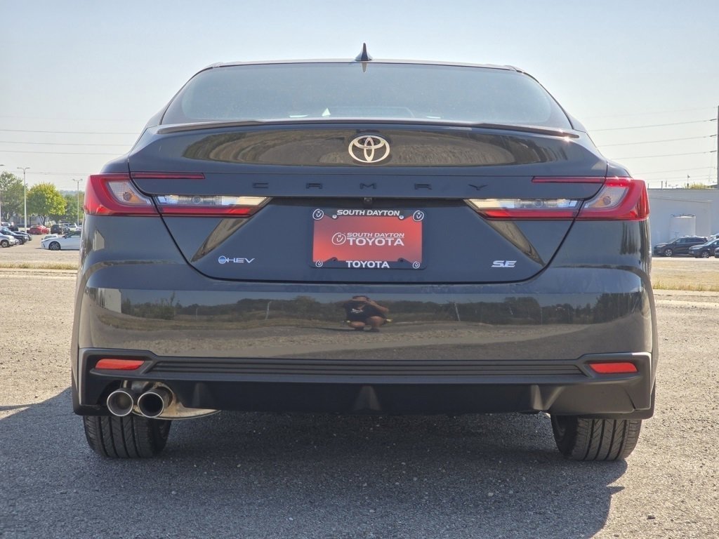 2026 Toyota Camry SE photo 6