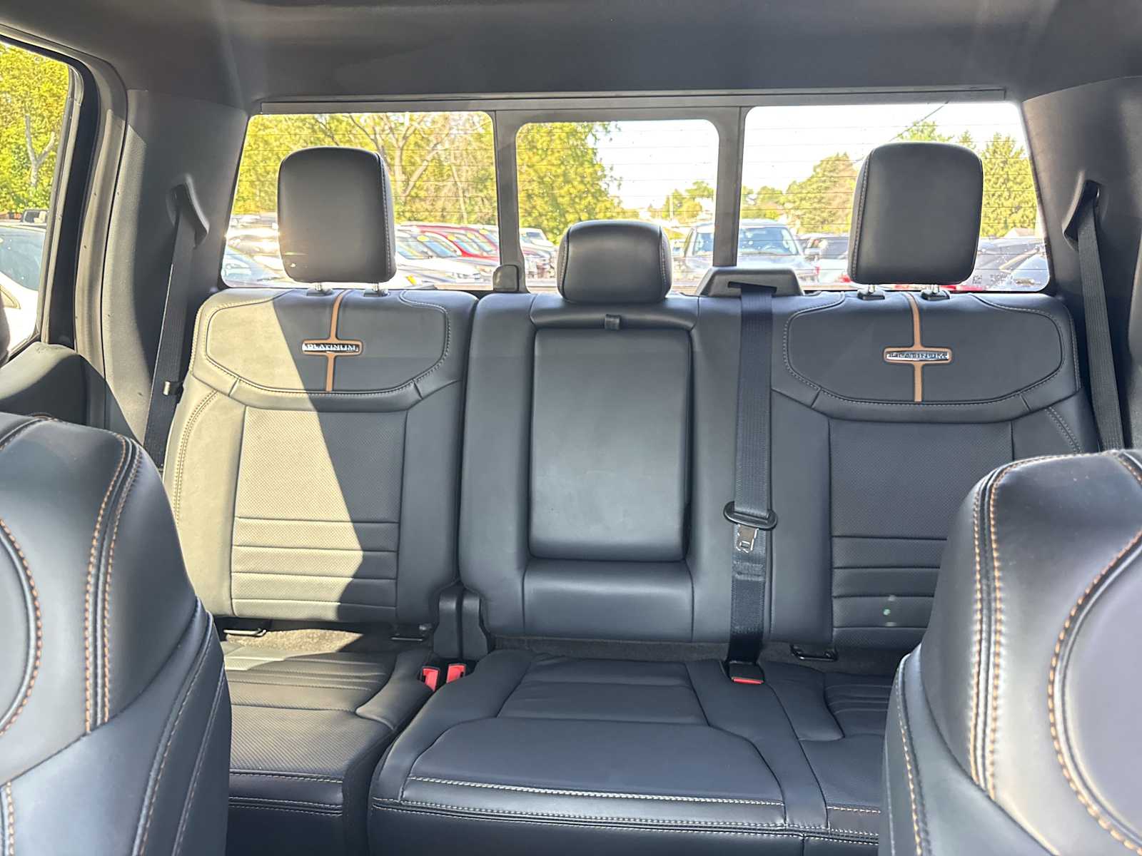2023 Ford F-150 Platinum photo 29