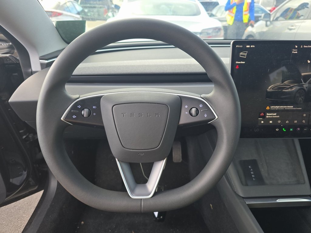 2024 Tesla Model 3 Long Range photo 4