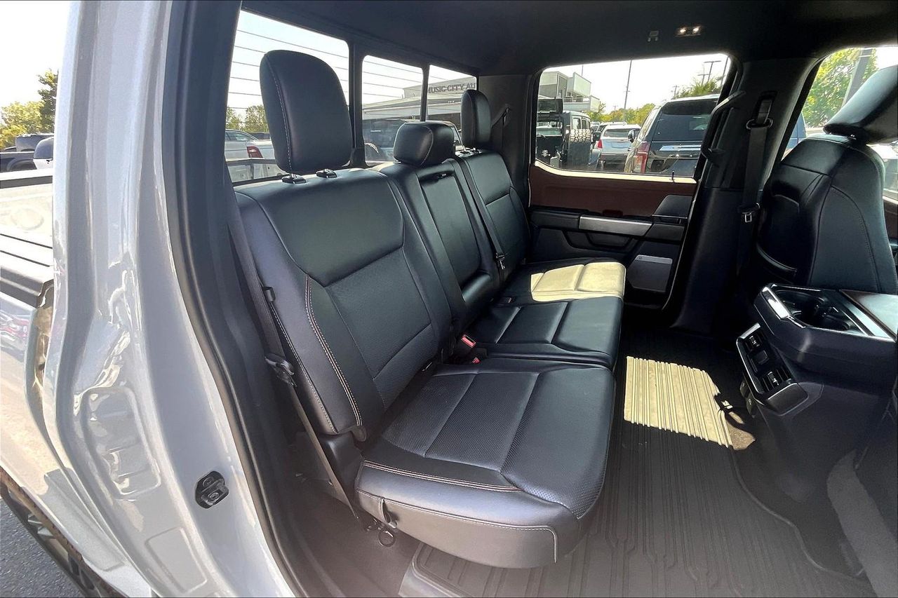 2023 Ford F-150 Lariat photo 21