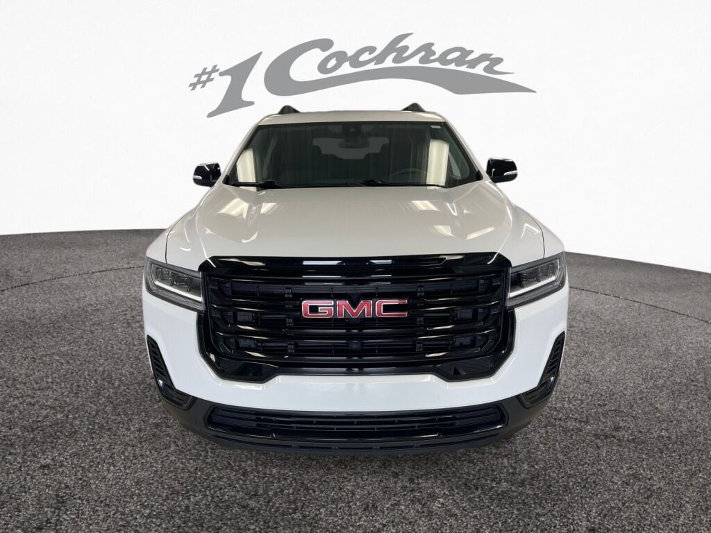 2023 Gmc Acadia SLE photo 2