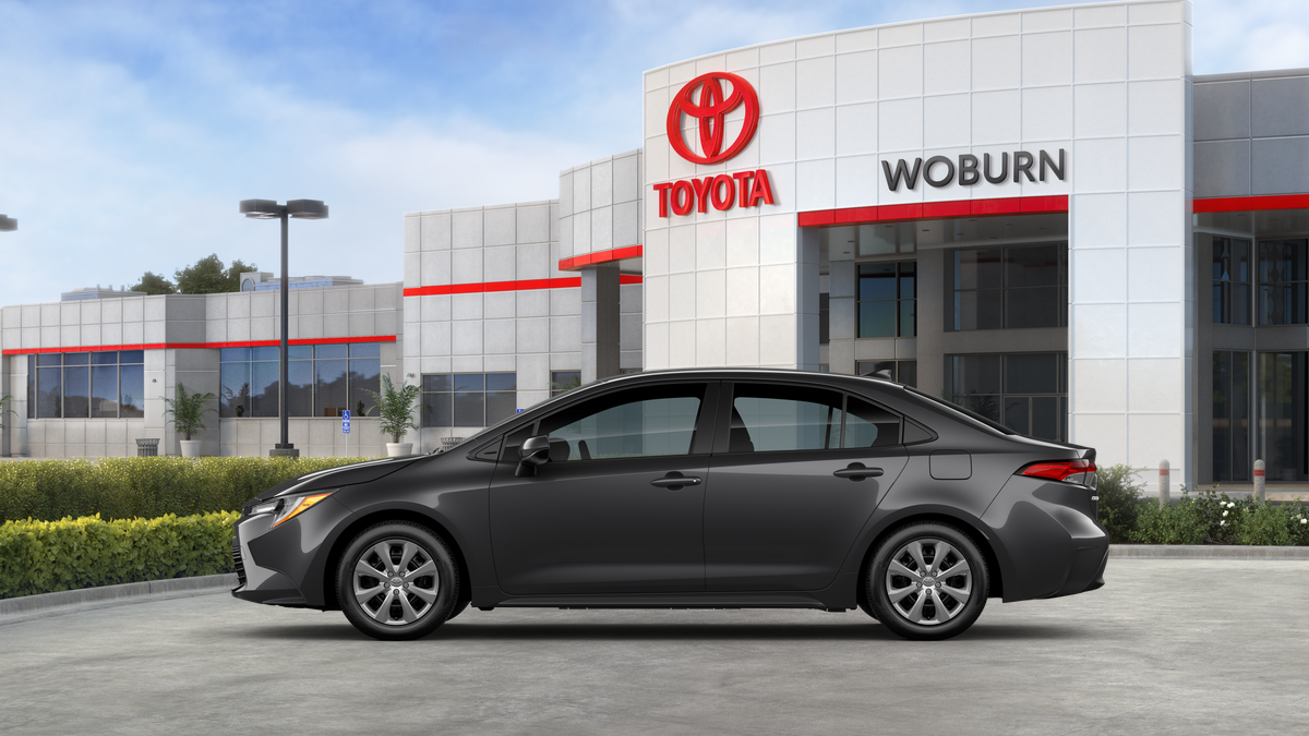 2025 Toyota Corolla LE photo 4