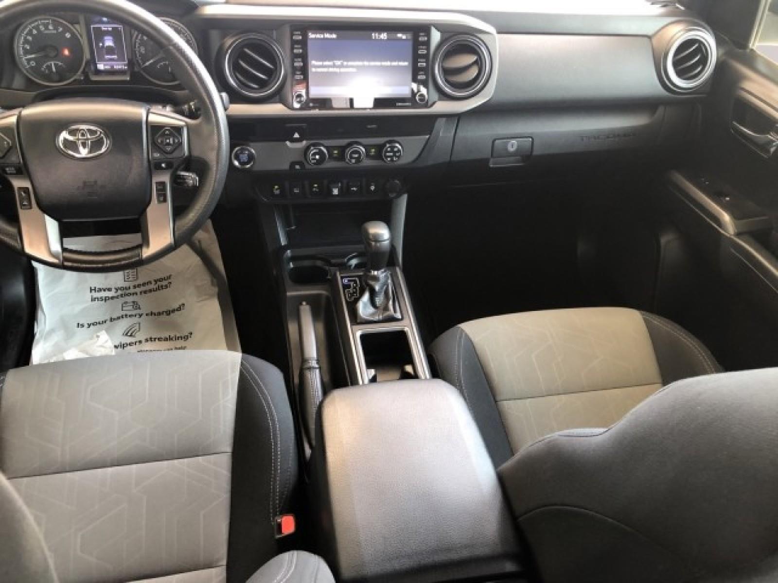 2020 Toyota Tacoma TRD Sport Double Cab V6 photo 9