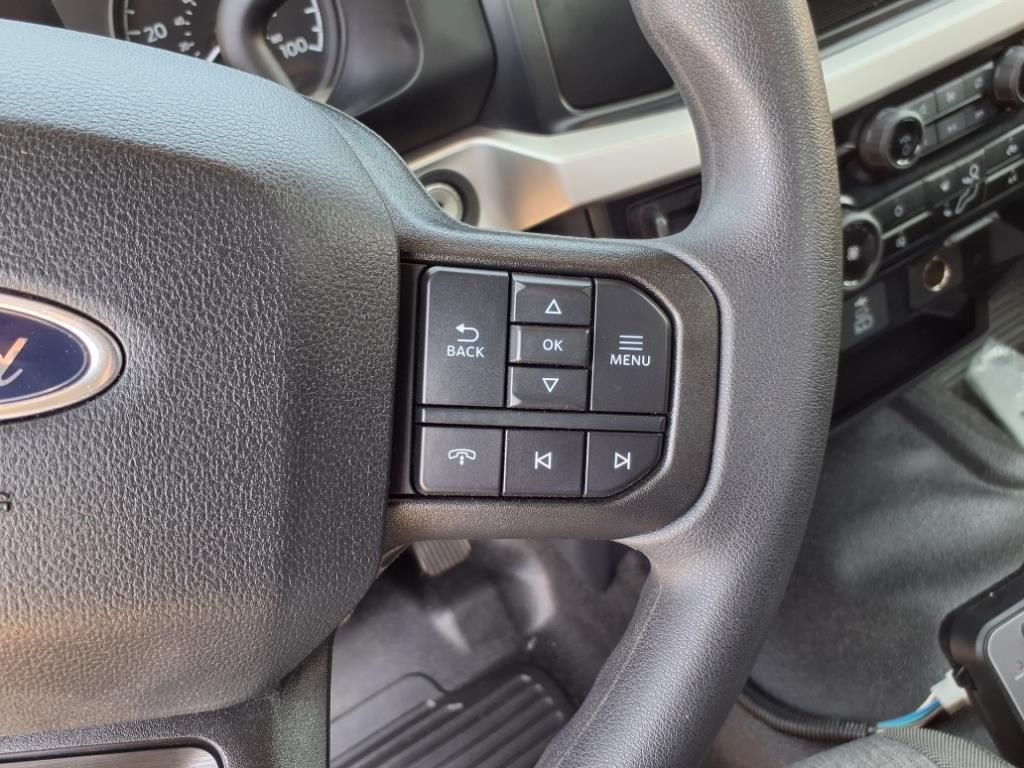 2024 Ford F-450 photo 13