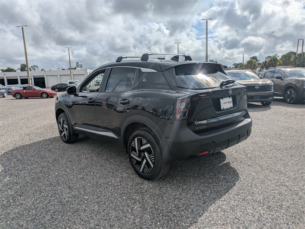 2026 Nissan Kicks SV photo 3