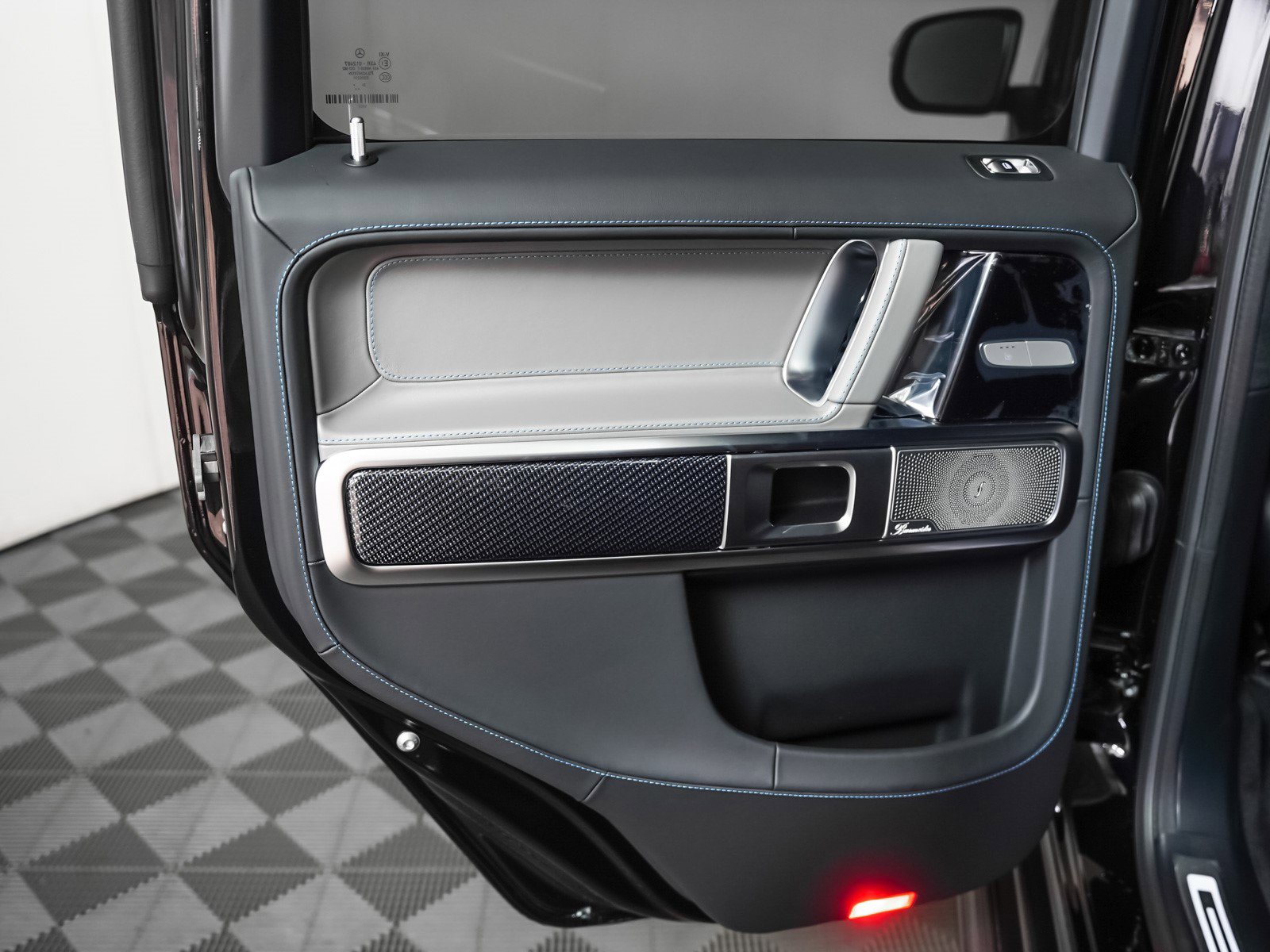 2025 Mercedes Benz G photo 22