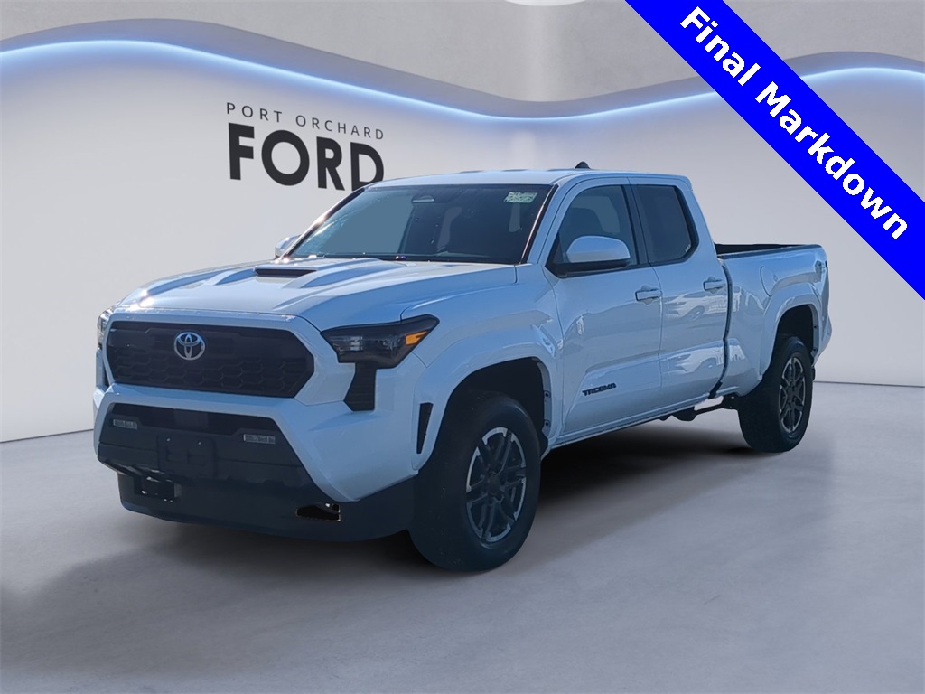 2024 Toyota Tacoma TRD Sport's photo