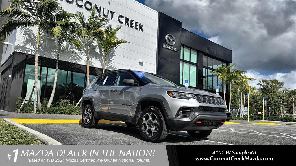2022 Jeep Compass Trailhawk's photo
