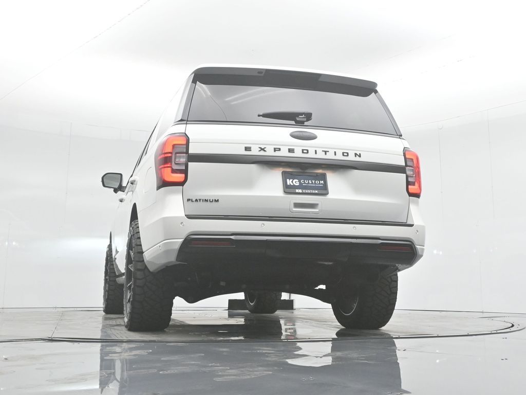2024 Ford Expedition Platinum photo 50