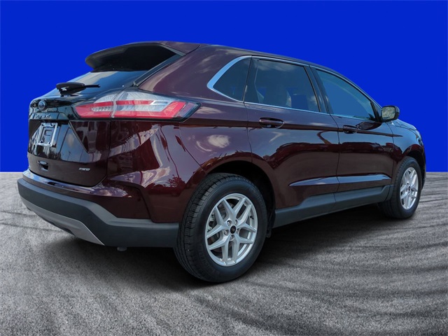2023 Ford Edge SEL photo 2
