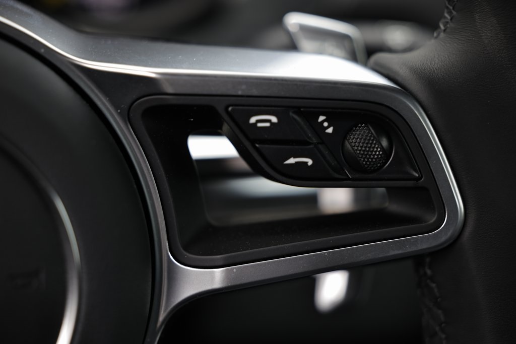 2025 Porsche Cayman Base photo 26
