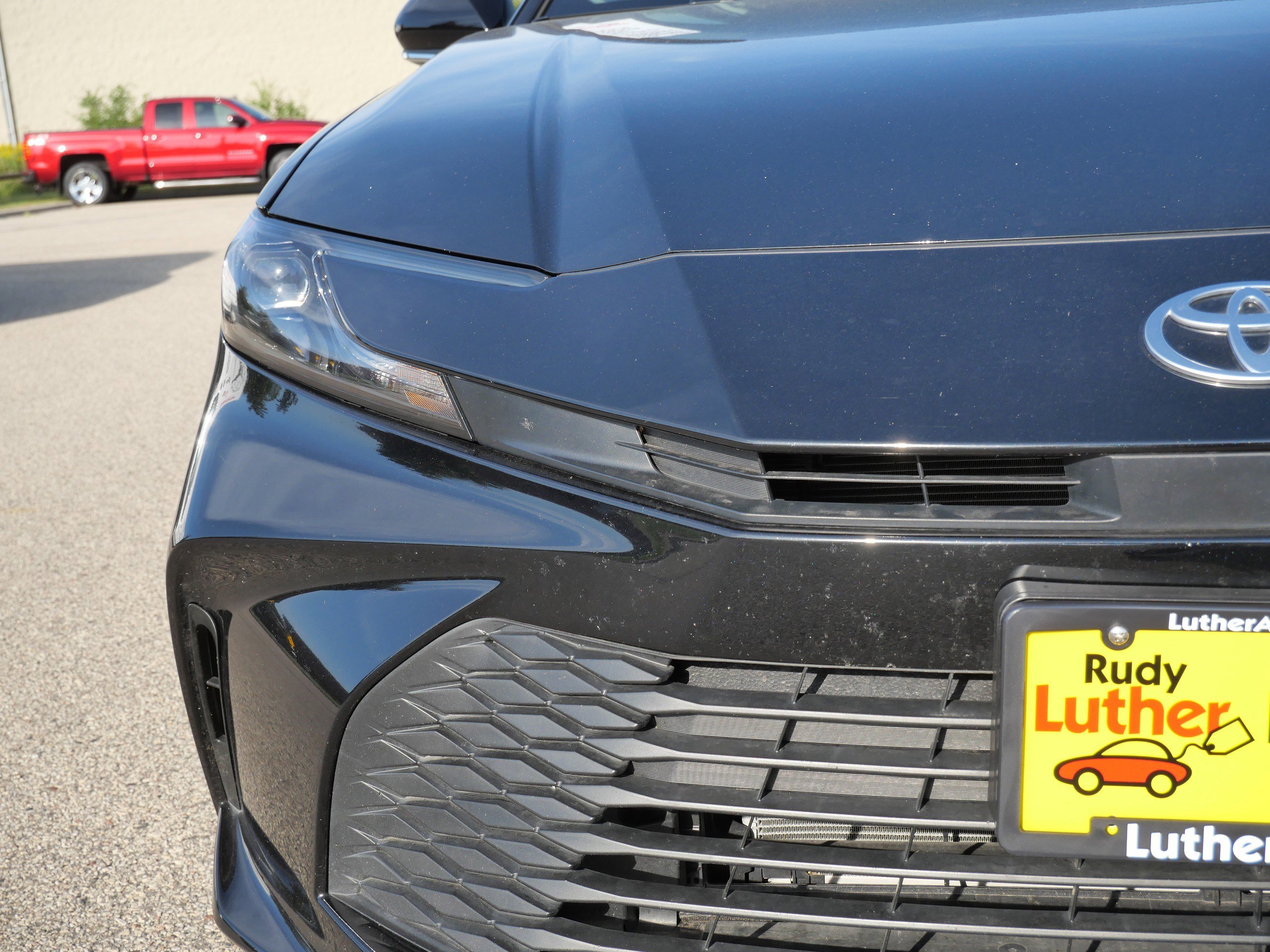 2025 Toyota Camry LE photo 16