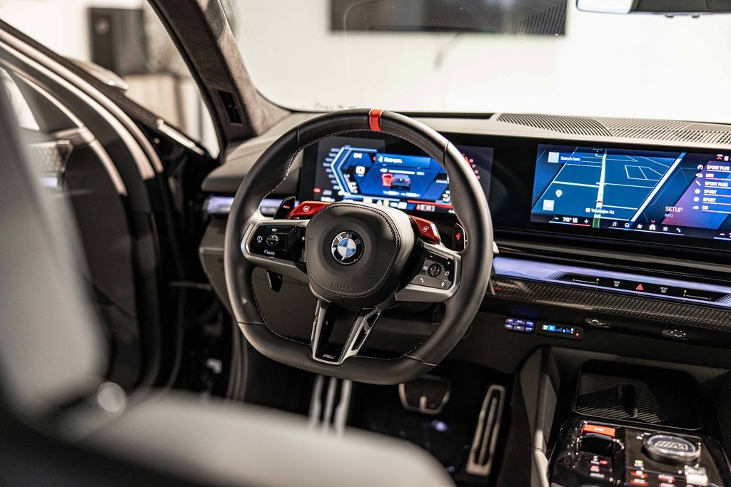 2025 BMW M5 - Image 36