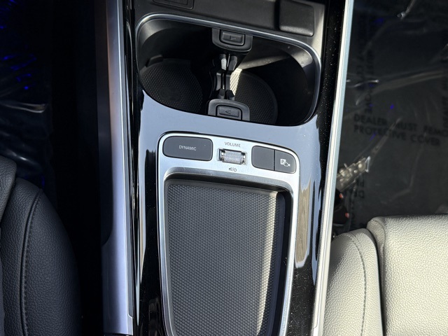 2024 Mercedes Benz GLB 250 photo 4