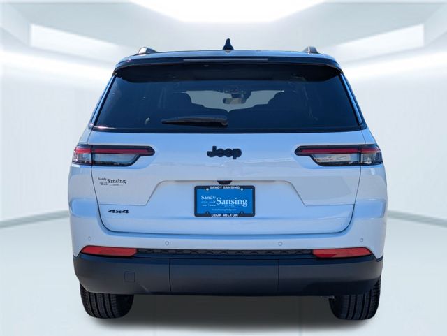 2025 Jeep Grand Cherokee Limited photo 4