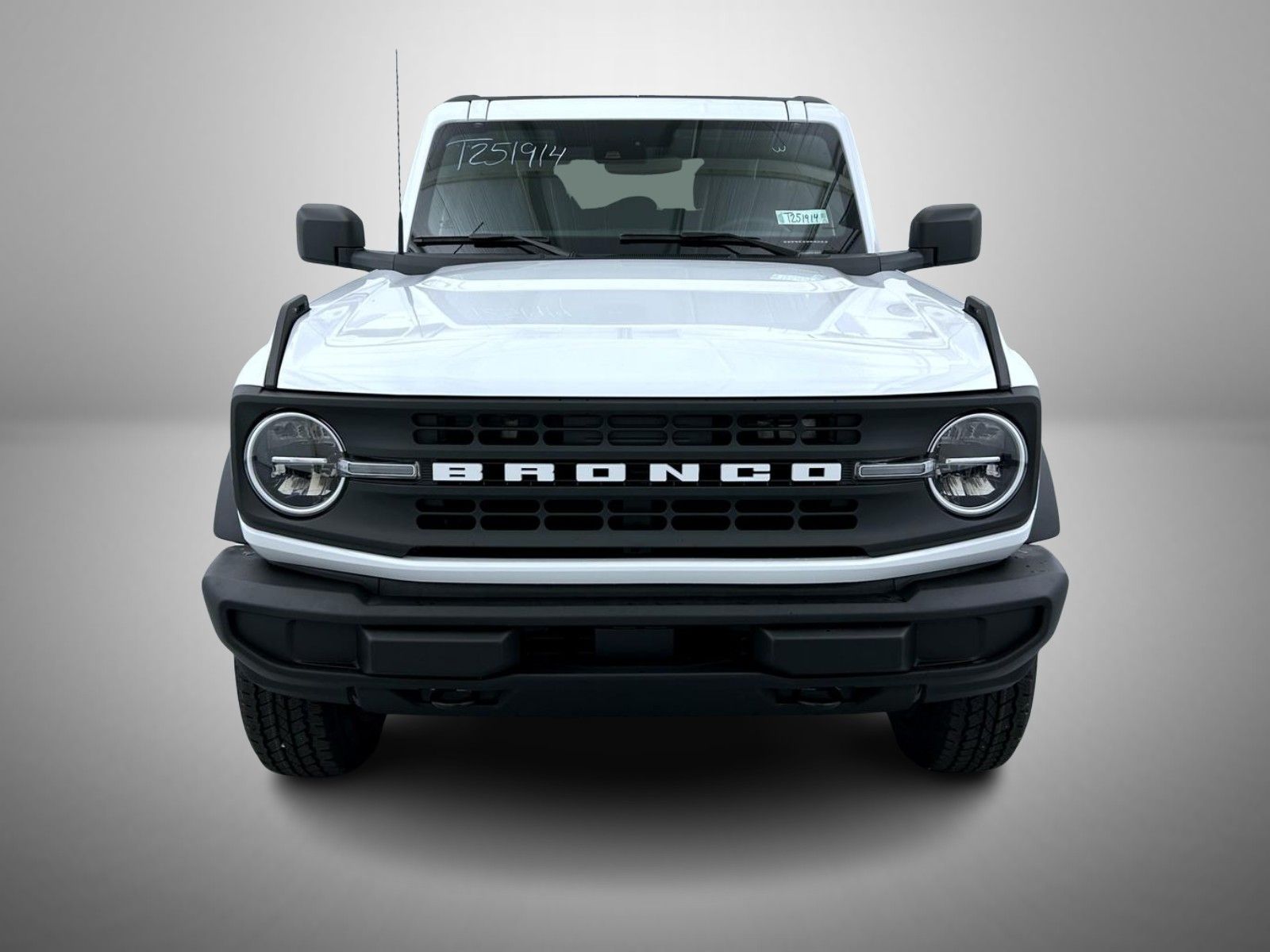 2025 Ford Bronco Big Bend photo 2