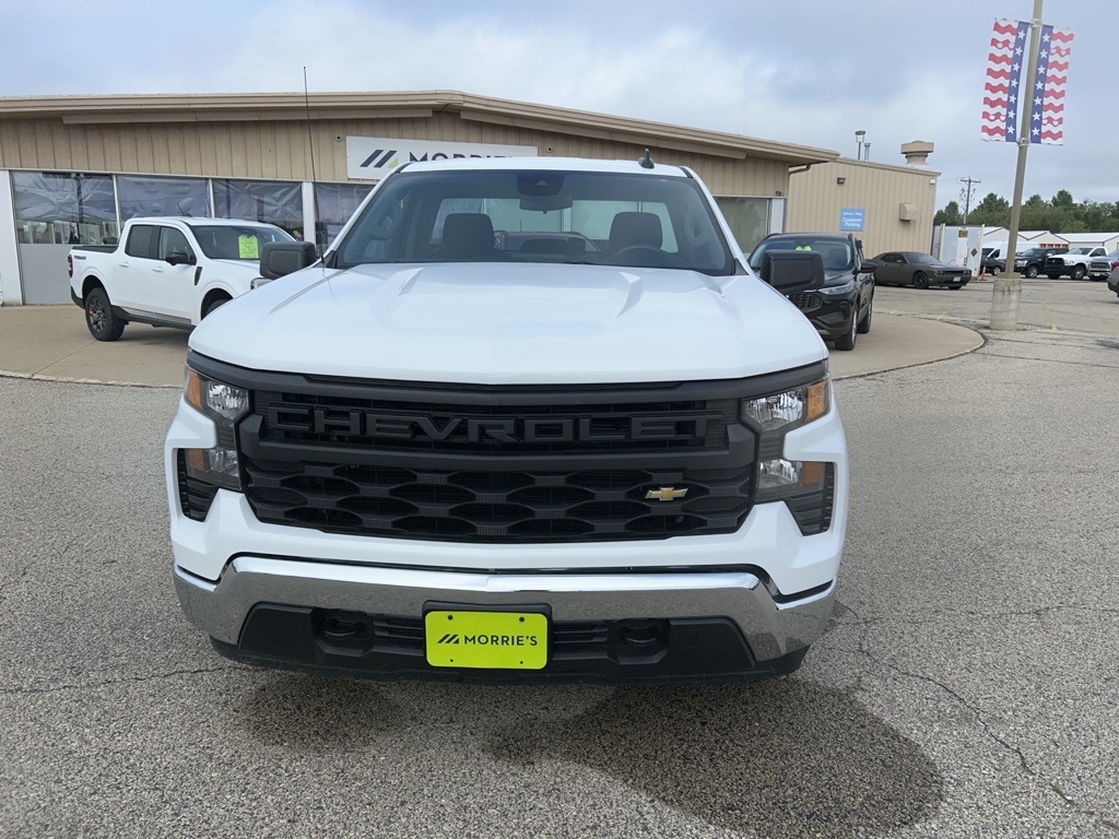 2024 Chevrolet Silverado 1500 Work Truck photo 2