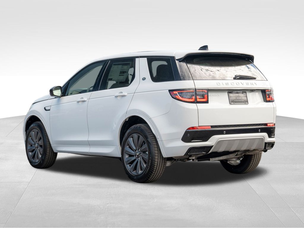 2025 Land Rover Discovery Sport S photo 4