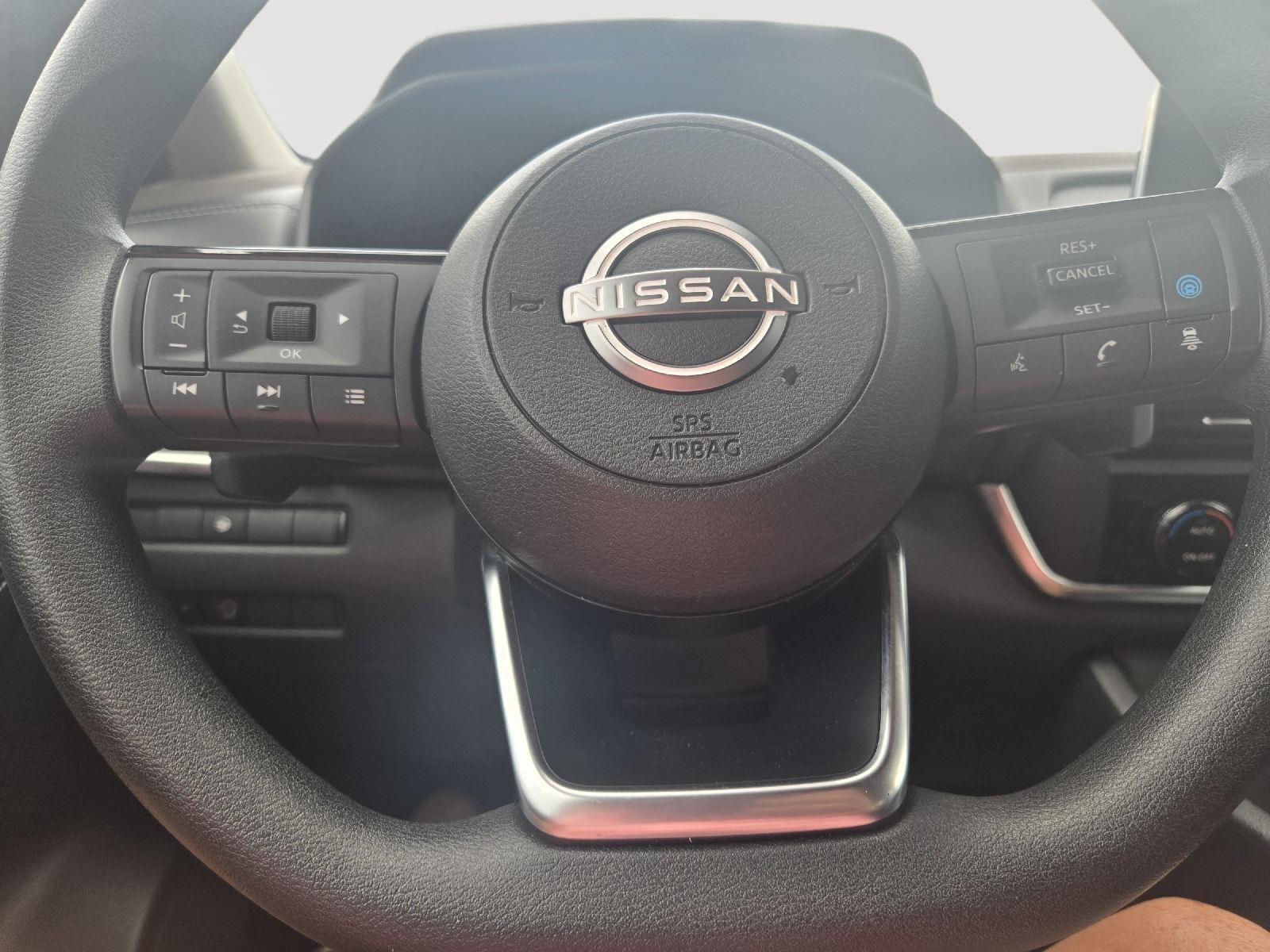 2023 Nissan Rogue SV photo 15