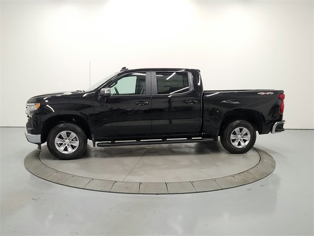 2026 Chevrolet Silverado 1500 LT photo 3