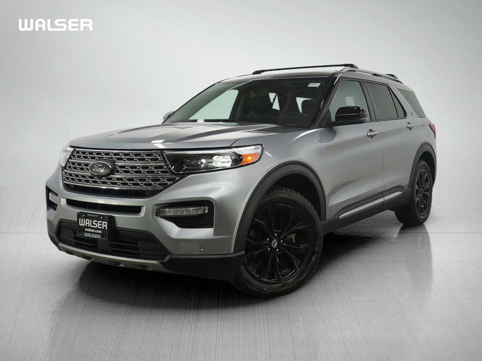 2021 Ford Explorer Limited's photo