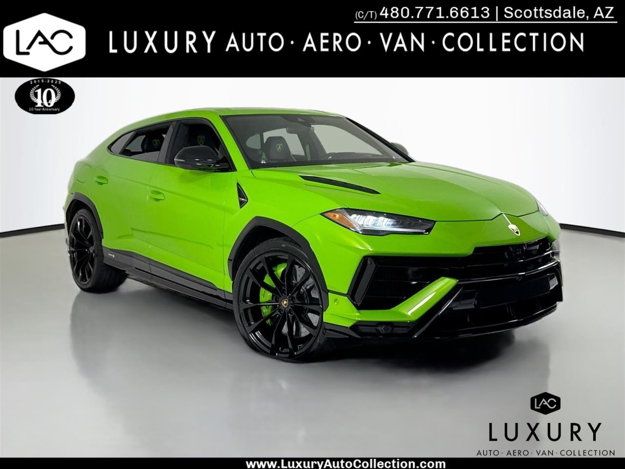 2024 Lamborghini Urus S's photo