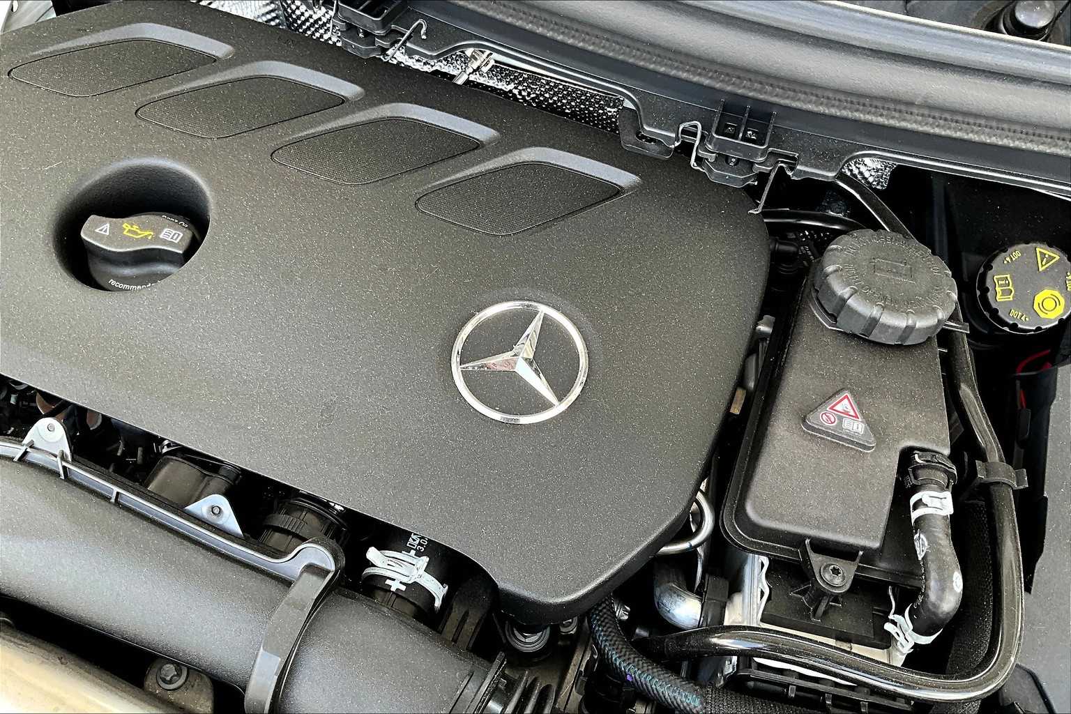 2026 Mercedes Benz GLA 250 photo 16