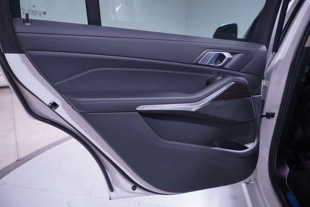 2025 Bmw X7 xDrive40i photo 15