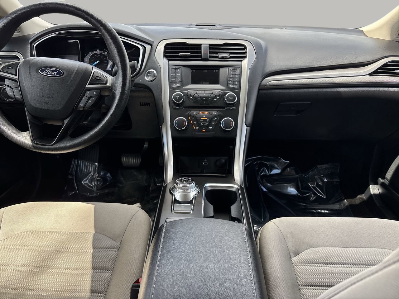 2018 Ford Fusion Hybrid S photo 14