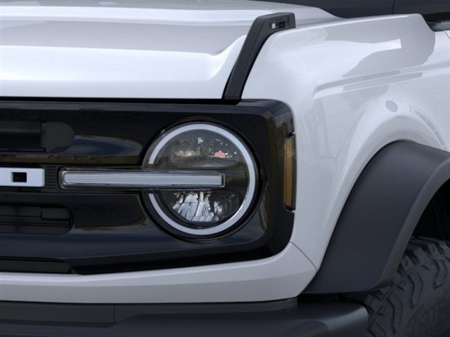 2025 Ford Bronco Outer Banks photo 19