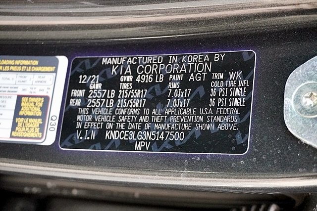 Used 2022 Gray Kia EX Premium image 34