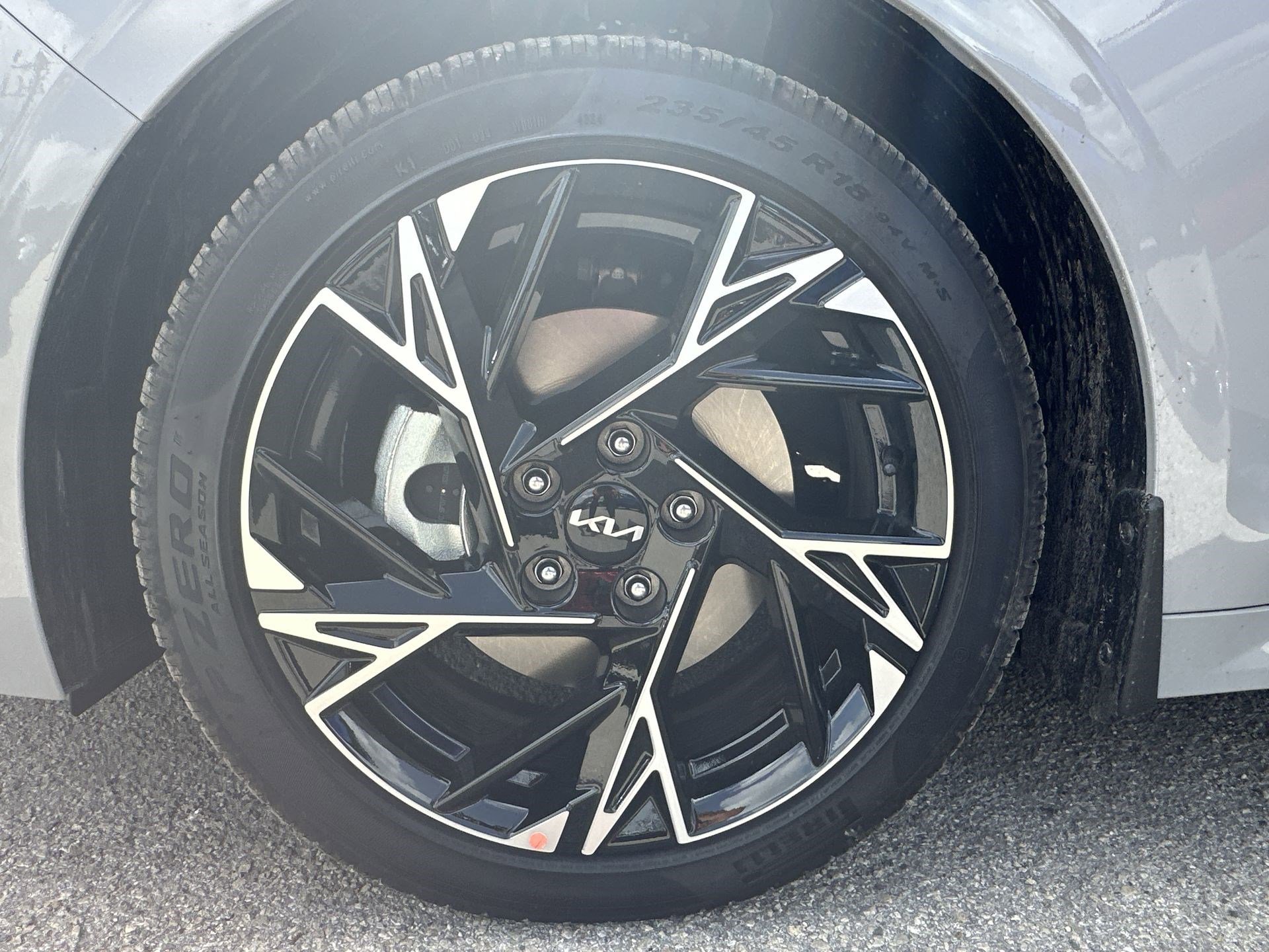 2025 Kia K5 GT-Line photo 20