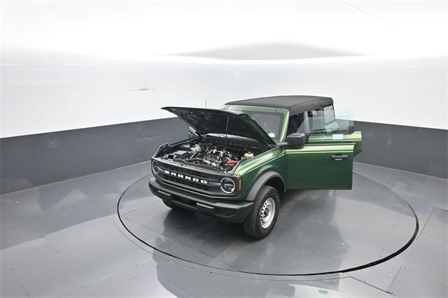 2025 Ford Bronco Base photo 27