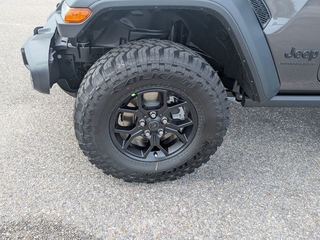 2025 Jeep Wrangler Willys photo 9