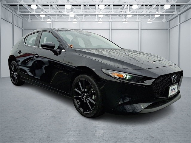 2024 Mazda Mazda3 Hatchback 2.5 Select Sport photo 3