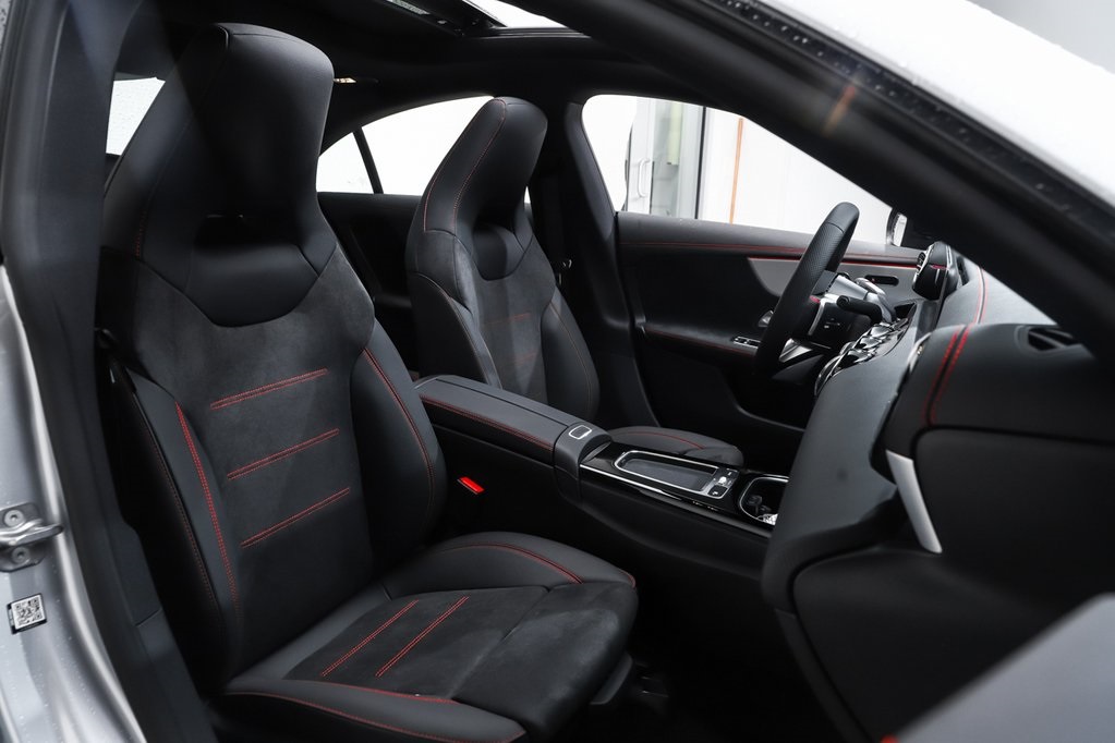 2025 Mercedes Benz CLA 250 4MATIC photo 9