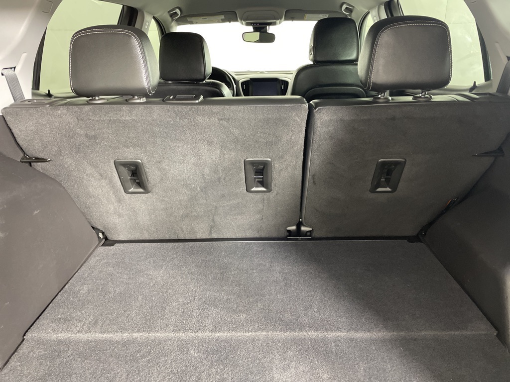 2024 Gmc Terrain SLT photo 12