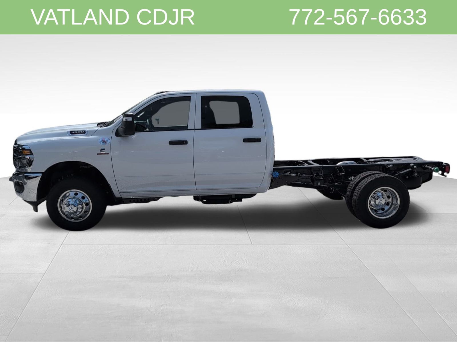 2026 Toyota RAV4 Tradesman photo 4