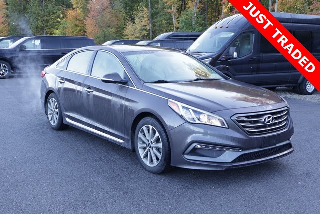 2017 Hyundai Sonata Sport Limited 2.0T photo 4
