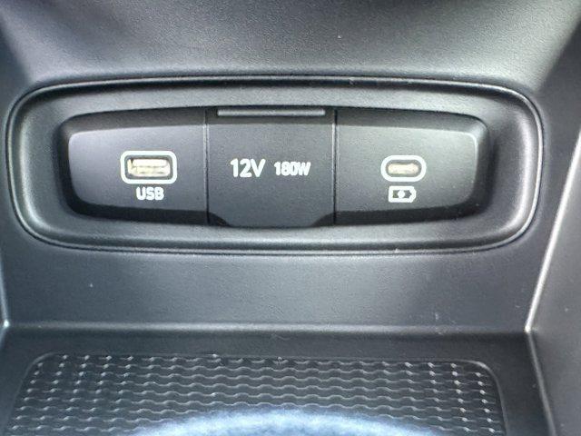 2025 Hyundai Venue SE photo 25