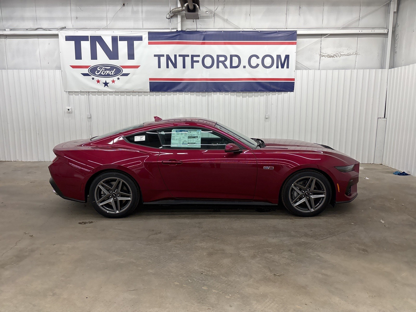 2025 Ford Mustang GT Premium's photo