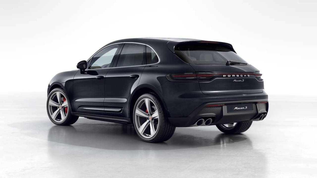2026 Porsche Macan S photo 2