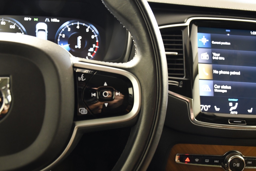 2020 Volvo XC90 T6 Inscription photo 23