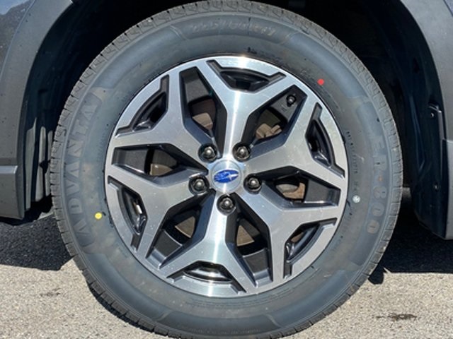 2019 Subaru Forester Premium photo 22