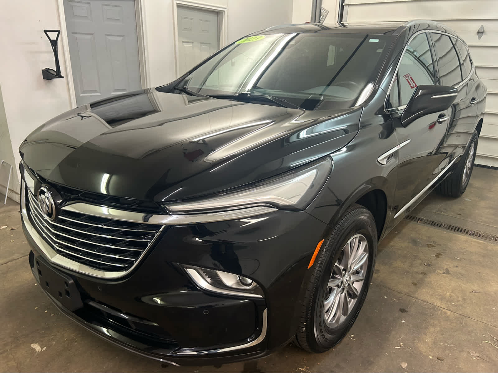 2023 Buick Enclave Essence photo 8